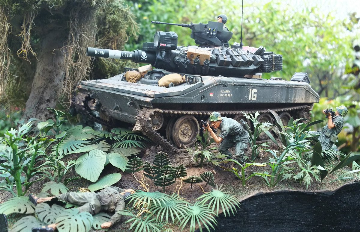 という訳でジオラマ「CHARGE!!」完成報告でございます。 アーマー