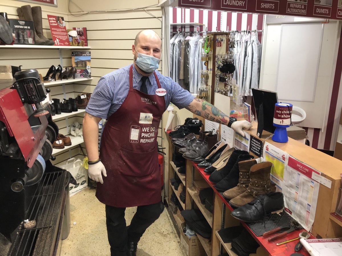 Looking like another busy shoe day in Ellesmere Port today, nice work Ste 🥳🥳😁😁 ⁦<a href="/JamesTCobbler/">James Timpson</a>⁩ ⁦@AlexBar76526325⁩ ⁦<a href="/darrenbrowna6/">darren brown</a>⁩