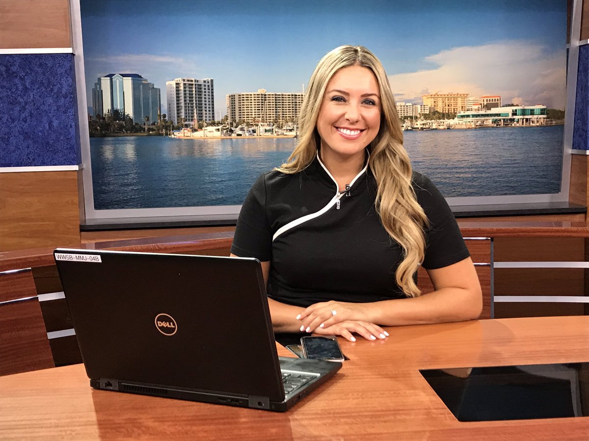 Sr_Noticias's tweet photo. Good Morning Suncoast: Weekends is on NOW only on ABC7! #GMSWeekends #ABC7YourLocalStation https://t.co/giWlsJQ5Xy