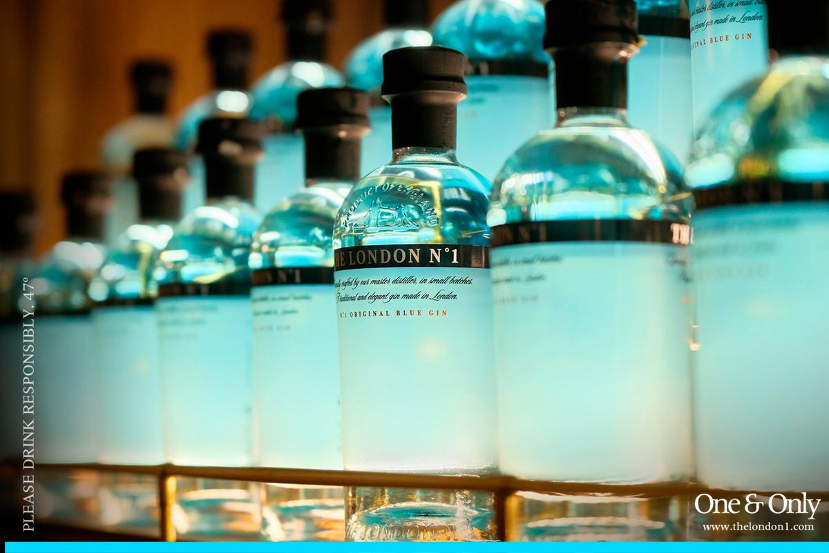 If  you already find it hard to make decisions in your day-to-day life, we want to make choosing your gin easy ➡️ The London Nº1.