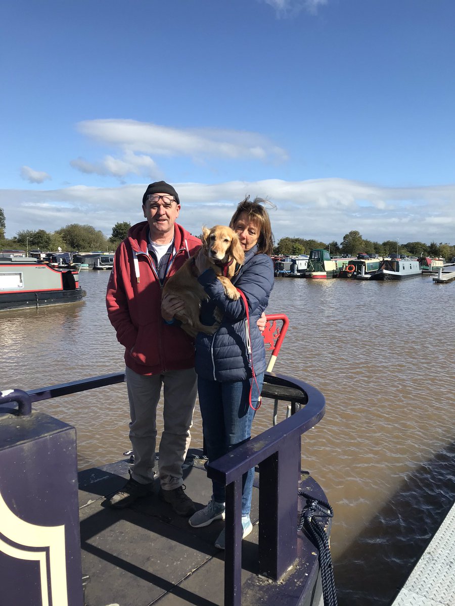 venetianmarina's tweet photo. Congratulations to Robert, Julia and their dog Holly on the purchase of NB Cloud Nine. We wish you all the very best with your new venture from all the team here at Venetian Marina. 🥳
#venetianmarina #boathandover #realiseyourdream https://t.co/2enNfQUviV