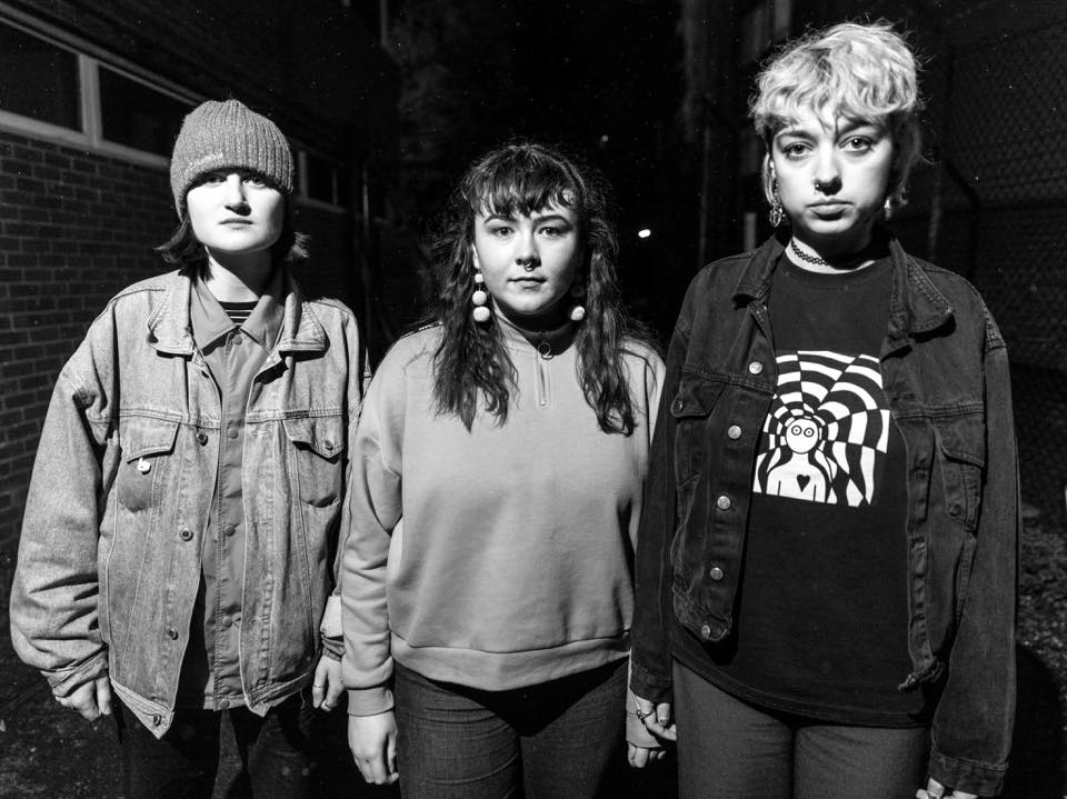 LibertinoRecs's tweet photo. ➡️ @adwaithband ➡️ @FocusWales ➡️ #OutOfFocusSessions ➡️ 12:15 ➡️ @ambobdim
📺: /-\/\/\ ➡️ https://t.co/OtyfnU1SWj https://t.co/z6CrD6ky1r