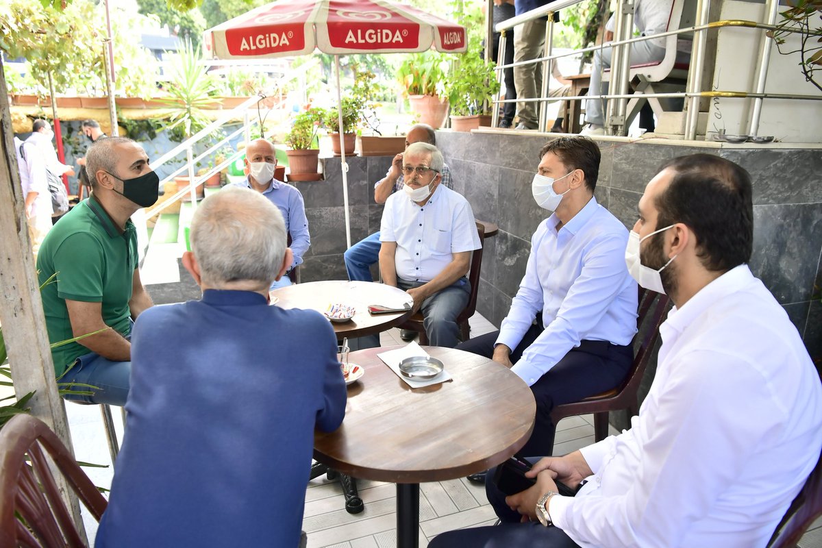 DrHakanBahadir's tweet photo. Komşularımızla her daim bir aradayız👍🏻 
Hava güzel, çaylar demli,  tebessüm bol... https://t.co/TPOBMHDmop