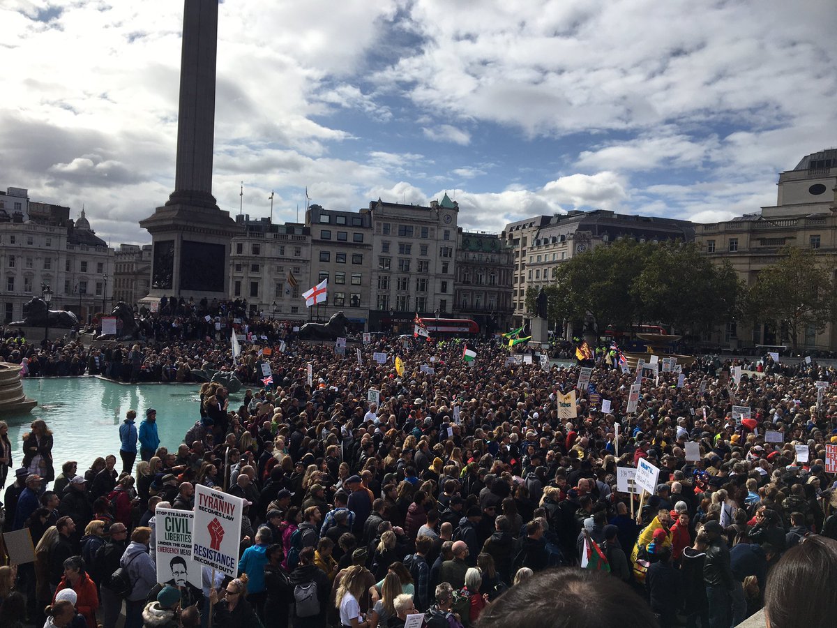 Thousand of people have joined a  #NoNewNormal demonstration against  #lockdown, mass vaccination and other Covid-19 measures in Trafalgar Square.