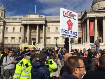 "We Do Not Consent" - 1000s Rally In London To Oppose Another COVID-19 Lockdown Ei1mygsWAAEm8yc?format=jpg&name=360x360