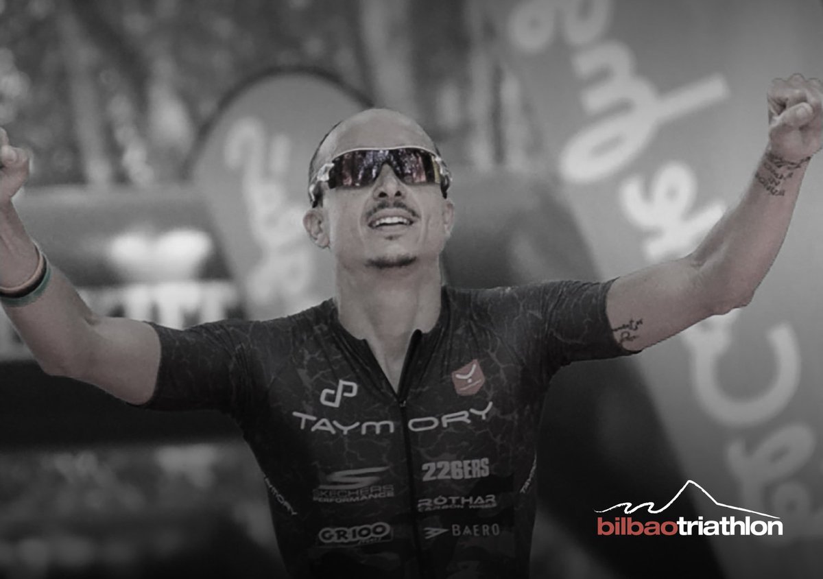 bilbaotriathlon's tweet photo. Minuto de silencio ahora mismo.. https://t.co/ZsHsz99AFF