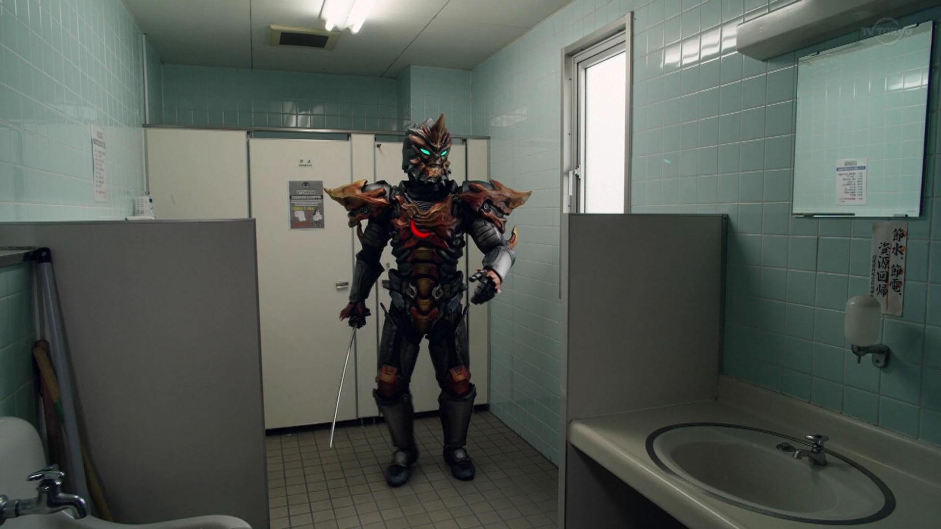 ウルトラマンおでかけトイレ 組立トイレキット ポットン（10回分