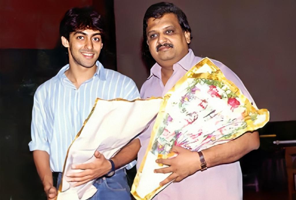 #SPBalasubramaniam Sir & #SalmanKhan

#MPK- 7 SONGS

#PKP- 7 SONGS

#Saajan- 5 SONGS

#Love- 5 SONGS

#Jaagruti- 2 SONGS

#Chandramukhi- 3 SONGS

#DilTeraAashiq- 1 SONG

#HAHK- 8 SONGS

#AndazApnaApna- 2 SONGS

#SangdilSanam- 1 SONG

#Majhdaar- 3 SONGS

THANKYOU LEGENDARY SPB SIR