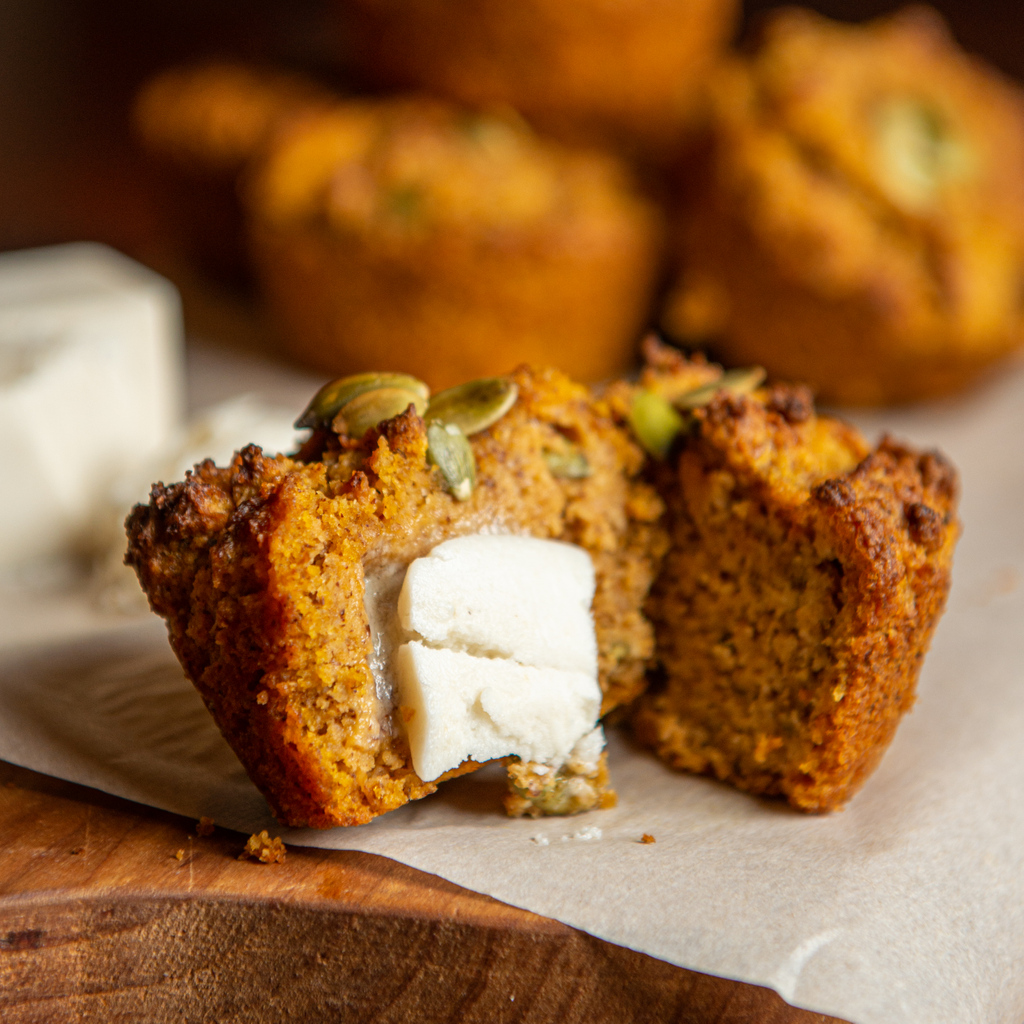 #pumpkin #muffin with #plantbased #butter

YUM!

#dairyfree #vegan #veganketo
#madeintoronto #madeinontario #madeincanada #certifiedorganic #certifiedvegan #plasticfree #plantbasedbutter #veganbutter #organic #palmoilfree #glutenfree #baking #ketovegan