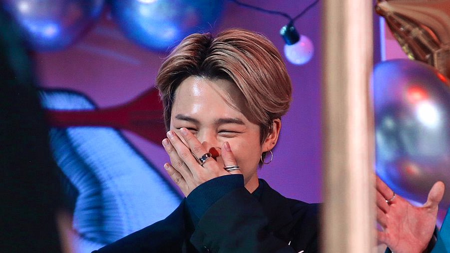 jimin photo sequence — a heartwarming thread ♡