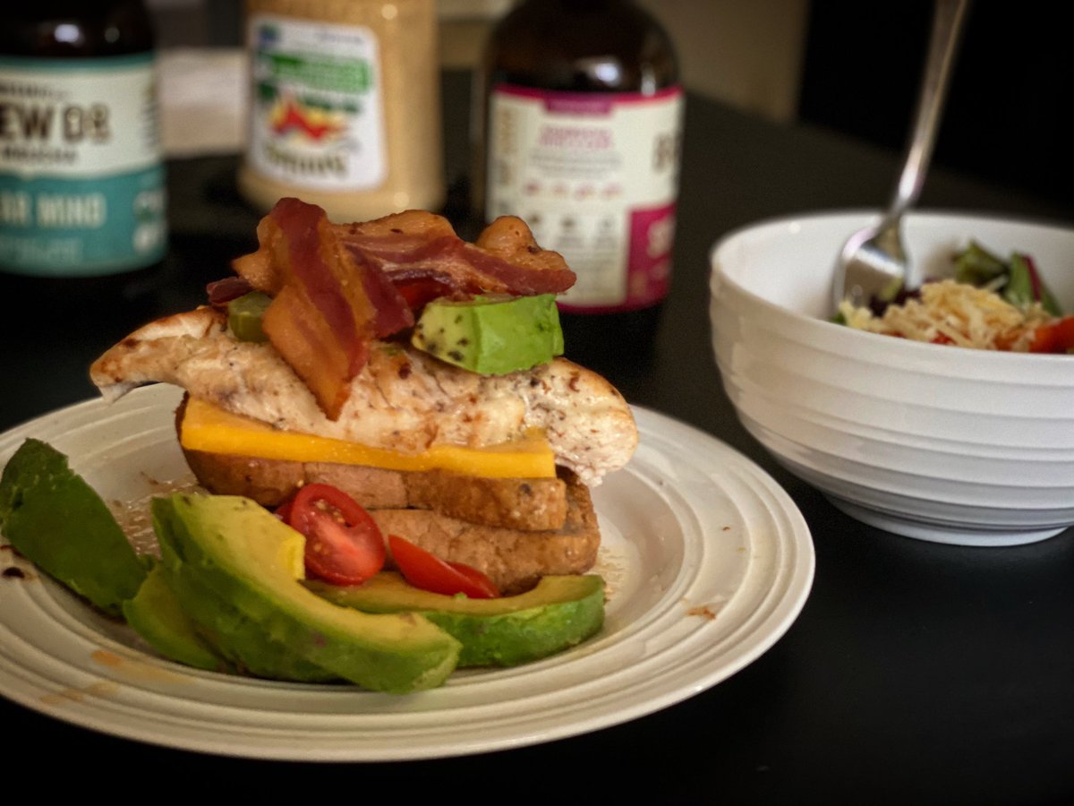 NateJamesMMA's tweet photo. Chicken bacon avocado, sandwich & salad.
#feedtheframe https://t.co/BKGWYOqe7q