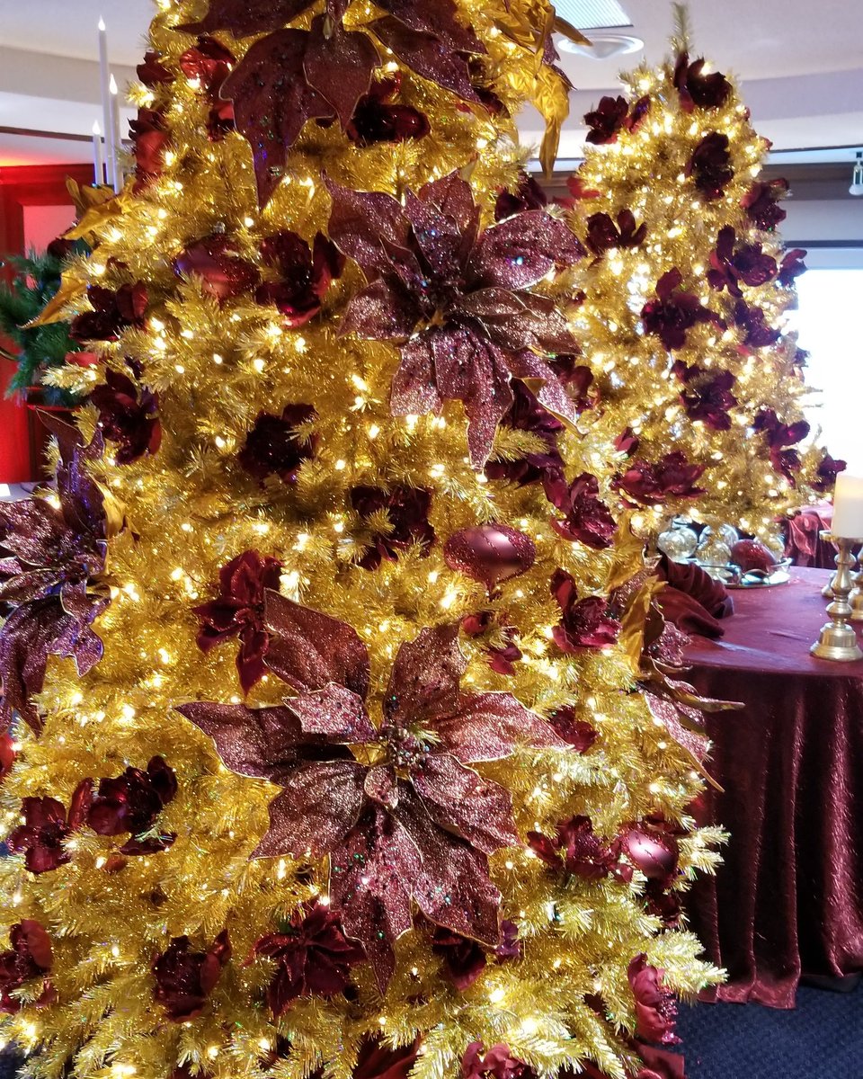 We apologize in advance for this startle!  3 months till Christmas.   There will be more effort put into holiday decor this year🎄  We are ready when you are!  #christmasdecoration #yegevents