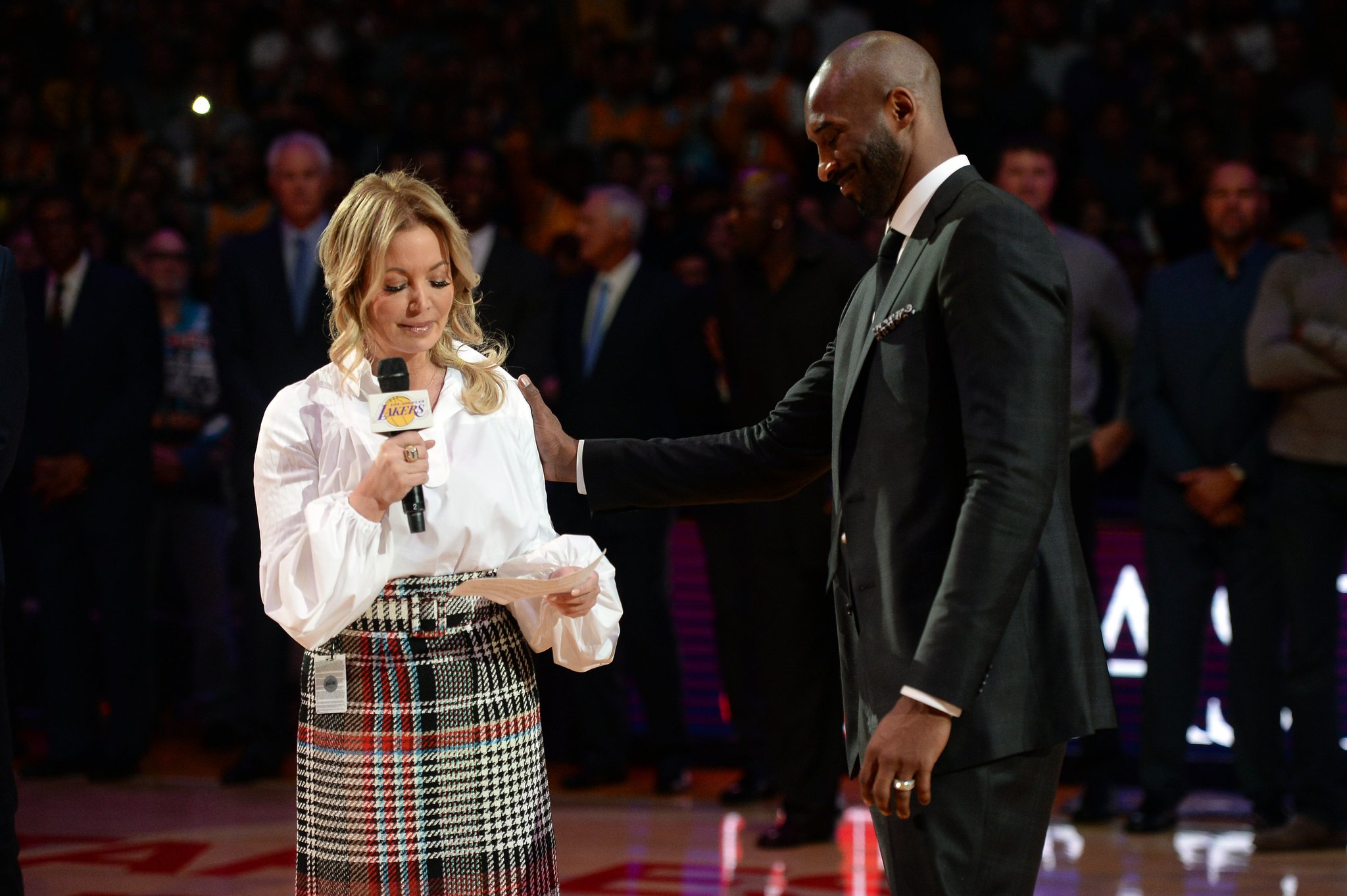 Happy Birthday to the Lady that makes so much happen! Jeanie Buss, happy 59th (21st )  