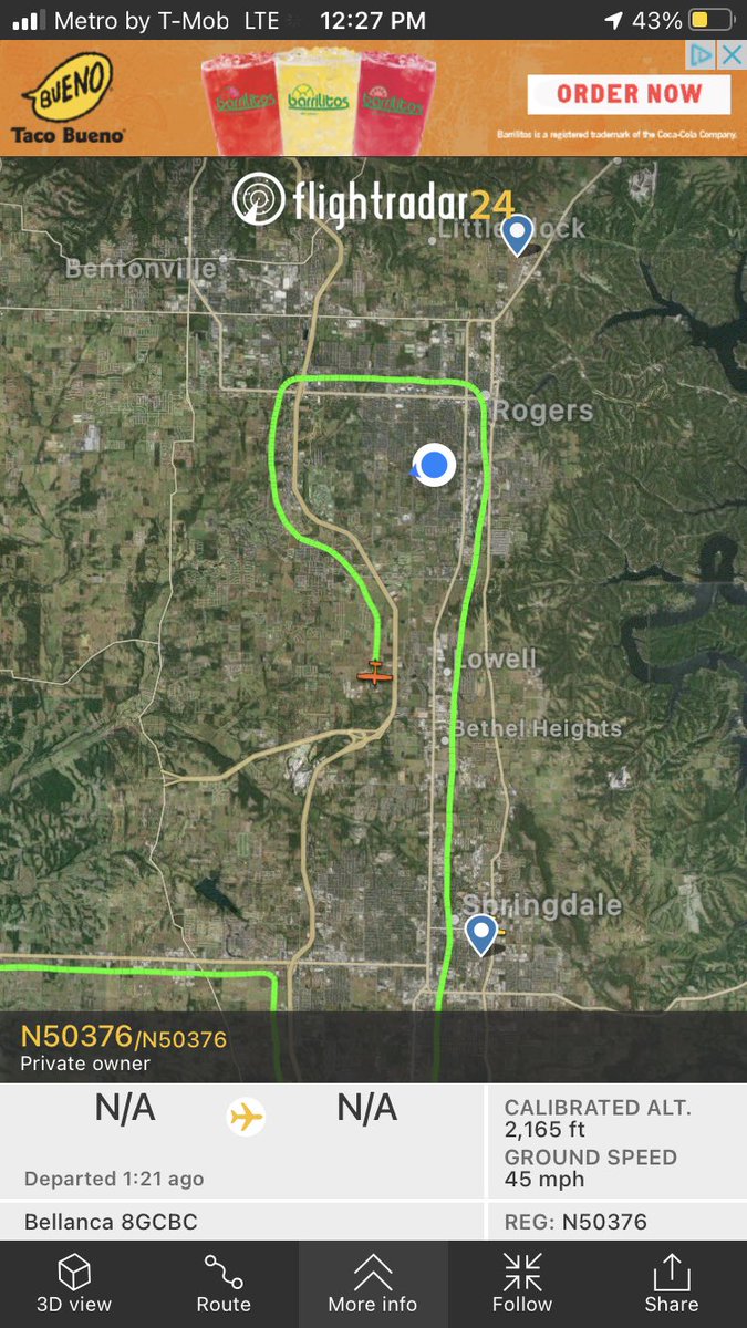 flyxna8517's tweet photo. Slim chickens is being advertised via plane 
If they give away free chicken I want some, despite taco bueno trying to advertise their own food https://t.co/HcveASTPdO