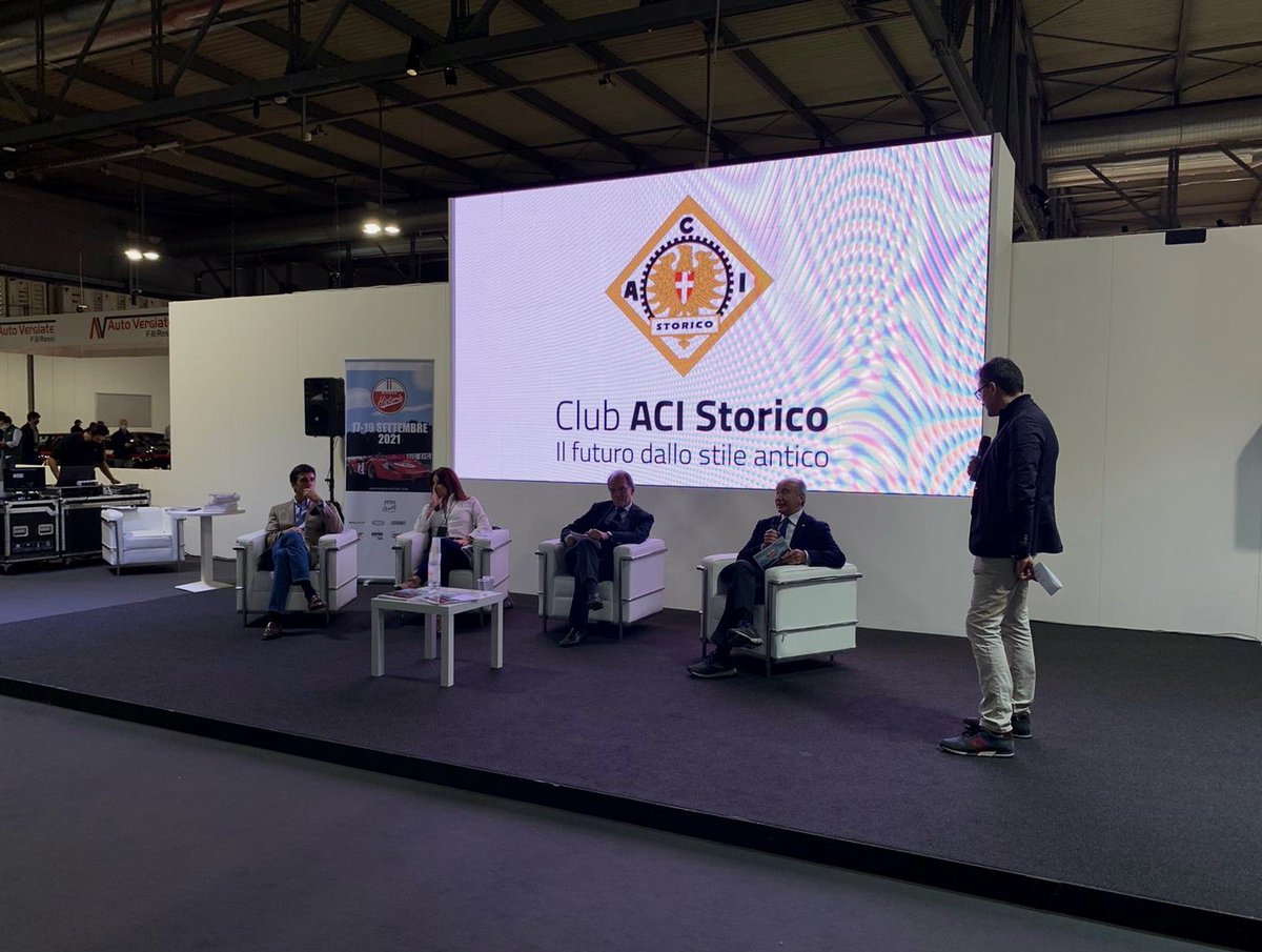 Autodromo_Monza's tweet photo. La Monza Historic 2021 è stata presentata oggi allo stand ACI Storico di Milano AutoClassica 🚗
L'evento racing di auto storiche organizzato da @PeterAuto sarà all'Autodromo Nazionale Monza dal 17 al 19 settembre 2021 🏁
#MonzaHistoric #ACIStorico https://t.co/aD65weCOvM