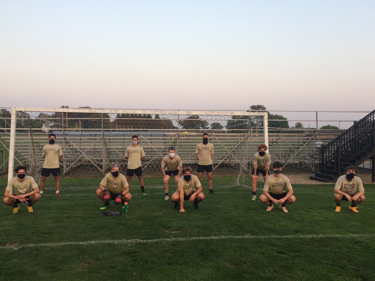 CoWMSoccer's tweet photo. Gold squad with the win in our Trifecta Challenge.  #GoScots https://t.co/OgFQNXEYHk