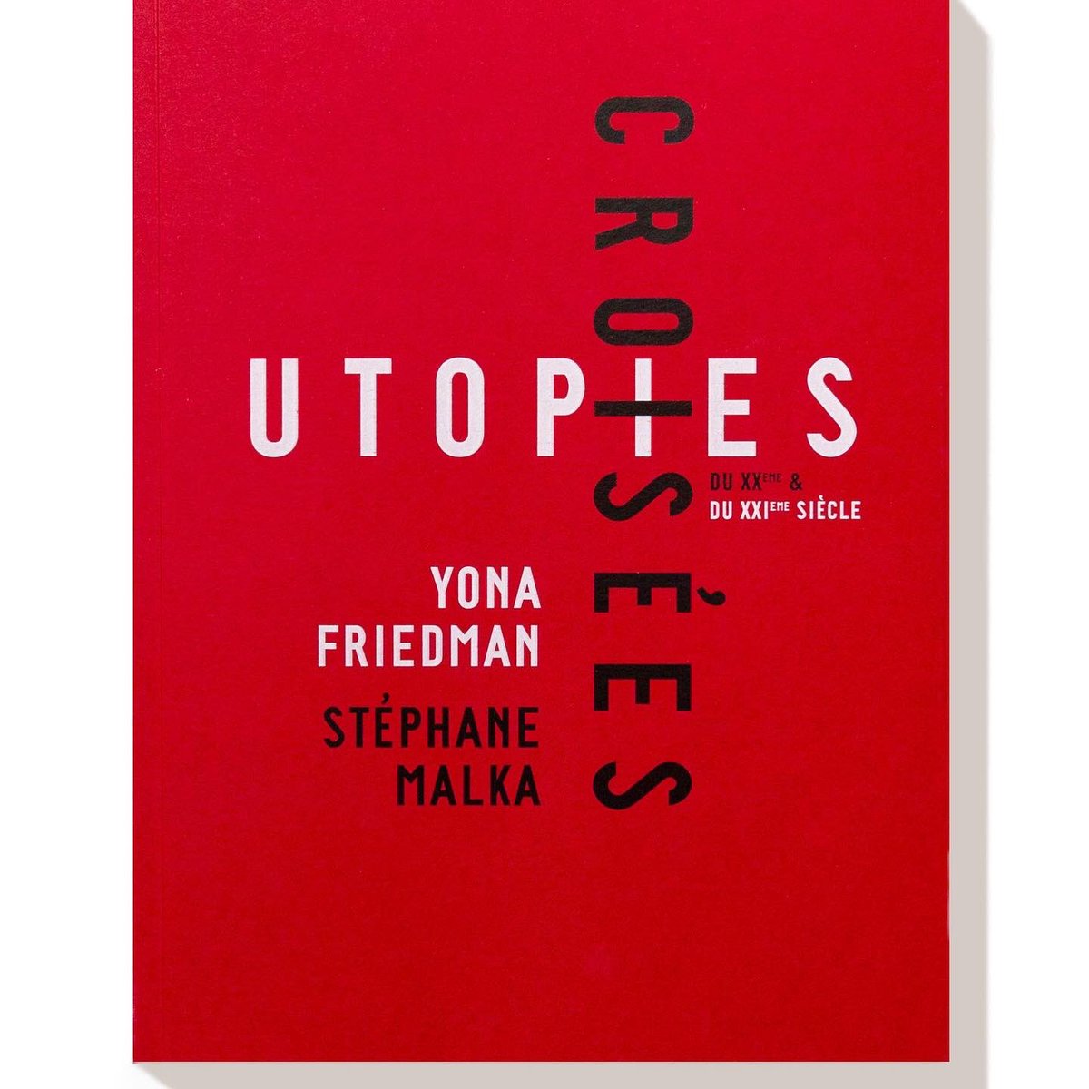 MelnyMendel's tweet photo. Après +de 3 ans d’entretiens passionnants réalisés avec @studiomalka et Yona Friedman juste avant sa disparition🙏🏼⏳ Je suis très fière de vous annoncer la sortie d’Utopies Croisées📚Pour tous ceux qui s’intéressent à l’architecture et à ses conséquences sociales et sociétales ⬇️ https://t.co/1xRwqodiPC