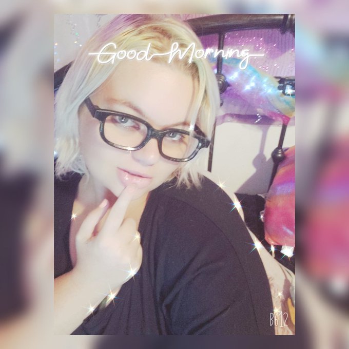 Check out my ELM page for content or you can request custom content #sellingcontent #adultcontent #onlyfans<a href="/tag/camgirl"class="tags"><span>#camgirl</span></a><a href="/tag/customcontent"class="tags"><span>#customcontent</span></a><a href="/tag/adultcontent"class="tags"><span>#adultcontent</span></a><a href="/tag/onlyfans"class="tags"><span>#onlyfans</span></a>