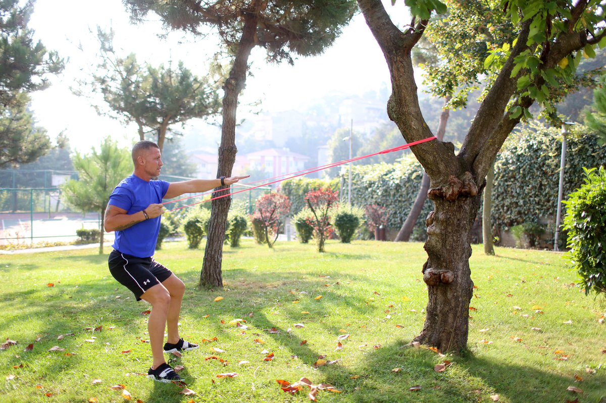 Günü egzersiz yapmadan bittirmeyin 👍

#Haftasonu