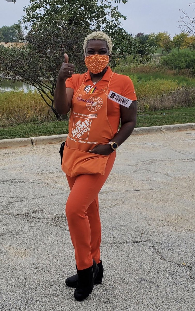 Monica_L_Martin's tweet photo. Orange Out Day at #6887 🧡🧡 #CentralSpiritWeek @LemmaTony @LilyGSV @Heather41255725 @lmachenthd @Britt_HD @Cynthiamickles https://t.co/BdFvIoPMML