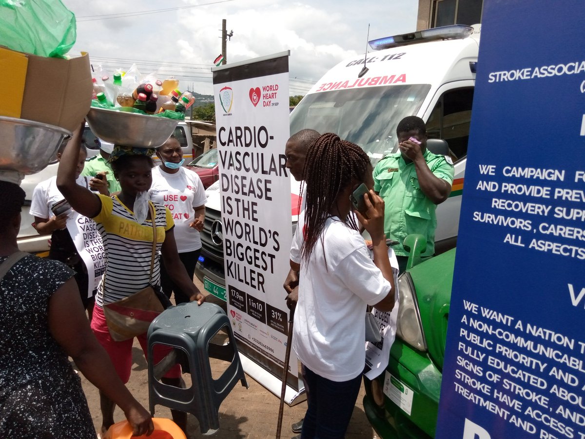 adadams10's tweet photo. World ❤️ Day 2020

#UrgentHeart to Heart education.
Juliet ,a physician educating the public at the Ho central Lorry station#Ghana
#WHD2020 #CVD 
#JointheWorldHeartDayCampaign
@worldheartfed @NCDGhana @health_ghs @mohgovgh @SDGsPresidency @WHO @WHOAFRO @JDMahama @NAkufoAddo https://t.co/HBcud55pQf