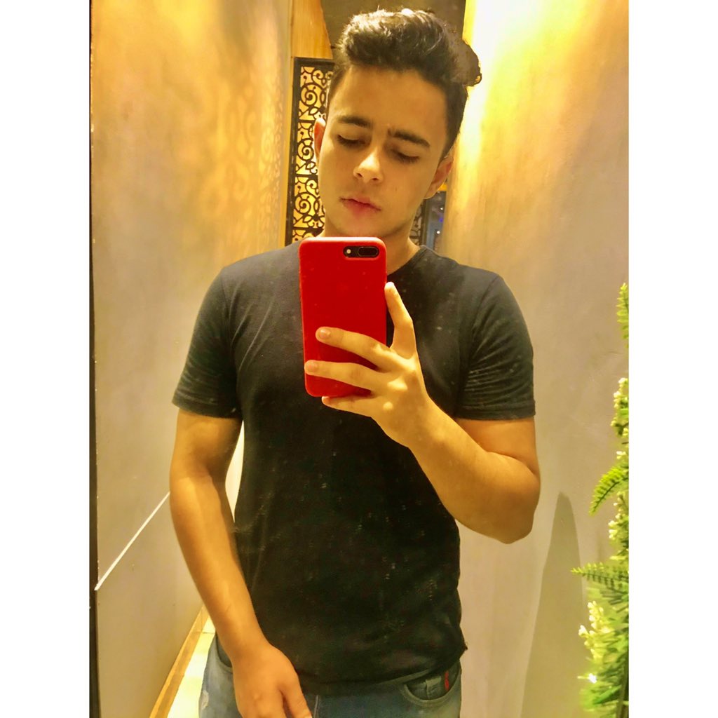 *- Forget the pain , it s just life will not last*