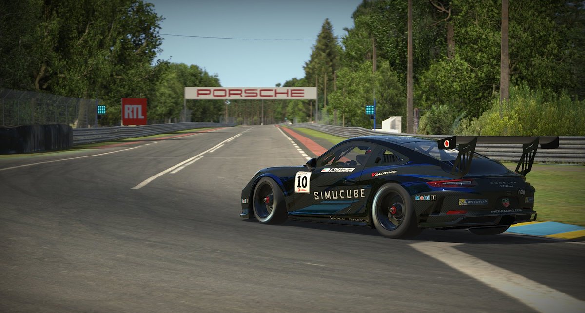 Also happening today is Round 9 of #PESC. The draft is huge at Le Mans so the races should be interesting. 

Catch all the action at 1400UTC on youtu.be/Aqvu30HBTjk

<a href="/Simucube/">SIMUCUBE</a> 
<a href="/VRacing_Sweden/">V-Racing</a>