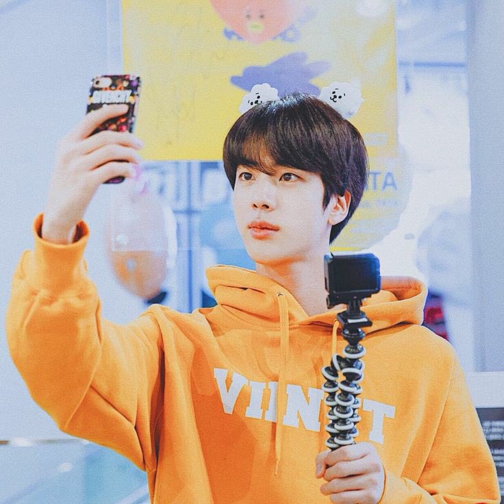 Kim Seokjin as your college crush — a thread