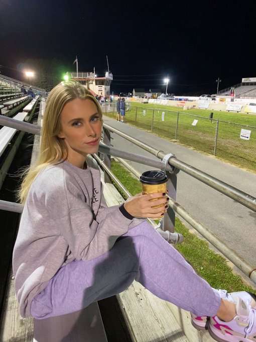 Had a blast last night‼️

What did you get up to? ?

Cum tell me! ?

??????

https://t.co/6Pu9DOC2CN