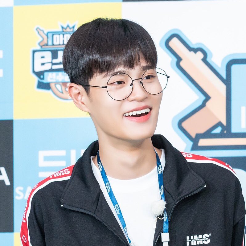 daebakhwi's tweet photo. daehwi as nobita; a short thread. https://t.co/l7JtbnmwXd