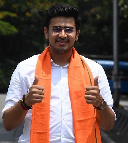 Deepaksingh0240's tweet photo. सूर्य का उदय कोई रोक नहीं सकता।Congratulations @Tejasvi_Surya ji  on being appointed as the National President of Bharatiya Janata Yuva Morcha! @BJYM @BJYM4Mumbai @TajinderTiwana https://t.co/mY7Osme4R5