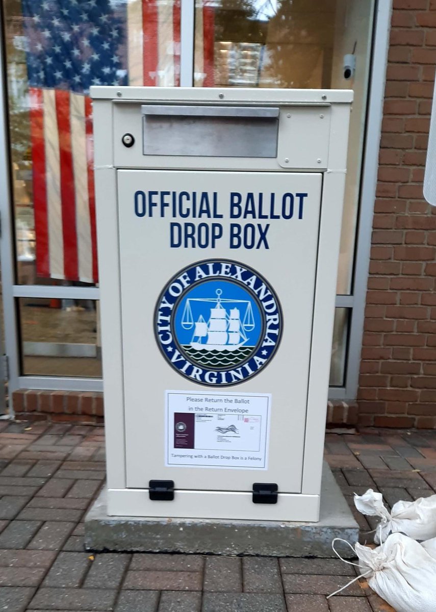 justindotnet's tweet image. Our ballot drop-box has arrived! 

Ballots can be returned anytime in front of 132 N. Royal Street.

Be counted, Alexandria. 

alexandriava.gov/elections/info…