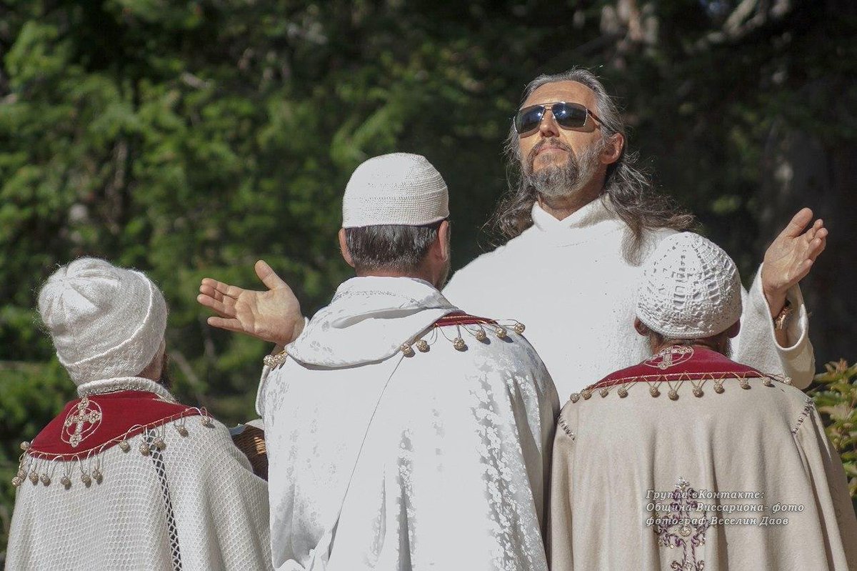 Сергей анатольевич тороп виссарион. Сергей торопов виссарион. Церковь последнего завета виссариона. Виссарион секта красноярский. Церковь виссариона.