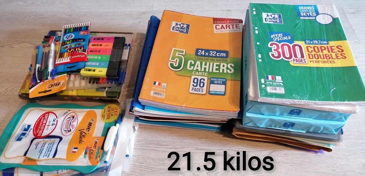 raid_car's tweet image. / FOURNITURES SCOLAIRES 📚 /

Un grand merci à Annick et Jean-Luc Colin ainsi qu'à Pauline et Marie Rigobert pour leurs généreux dons de fournitures scolaires 🙏

Il nous manque donc 48,5kg pour arriver à l'objectif des 70kg📚

#europraid #europraid2021 #europe  #ecoles #scolaire
