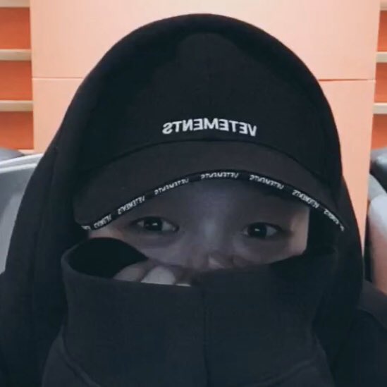 wrytthem's tweet photo. Пришла напомнит вам, что Бан Чан - лучший парень

[ #StrayKids ]
[#BangChan ] https://t.co/CMFjdJYtxd