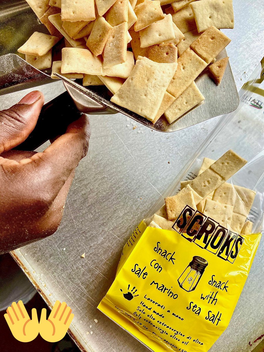 SCROKS i nuovi snack ai gusti di Sale marino, aglio e olive nere...
Acquistali su rosashop.it #snack #snacktime #scroks #top #Food #handmade #eccellenze #quality