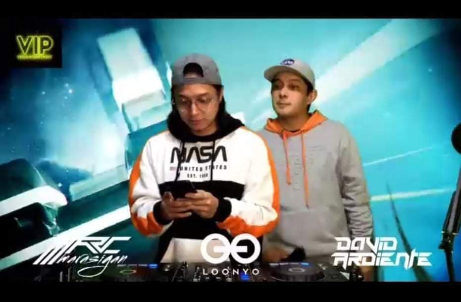 SVTKeithyCheol's tweet photo. @marcmarasigan ninong sino po yan at ano sabi? HAHAHA.. Lakas makasiLip eh! ๐๐ฅ
@DJLOONYO2
#DaRheMarkable #VIPEpisode8 #EightFinityAndBeyond https://t.co/x4R6FksKSl