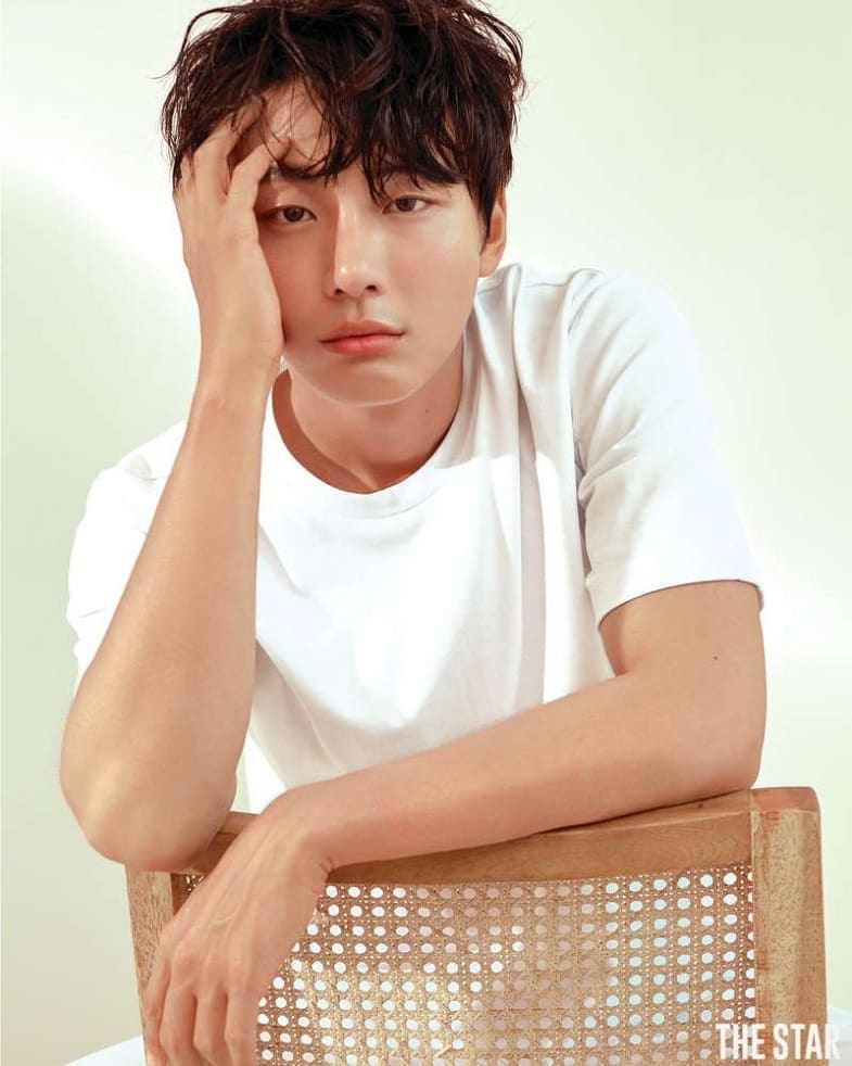 Happy birthday yoon shi yoon oppa    enjoy your special day n we u take care... 