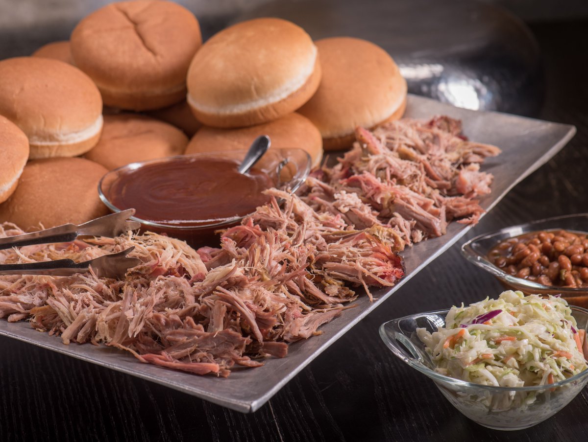 CorkysMemphis's tweet photo. πΊ π Homegating?? π πΊ
Don't forget about our Party Packs!! Includes pork, beans, slaw, sauce, and buns starting at $5.99. π· Order here: https://t.co/0pDld5iOHH
#corkysbbq #getsauced #homegaiting #football #saturday #lunch #staysafe #authenticbbq #bbqlover #southernbbq https://t.co/ZrUSjdsRfu