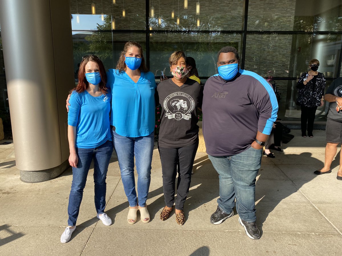 Connie Mason (@conniedmason) on Twitter photo Partnering with Sister to Sister and Caresourse this morning in delivering meals to the essential workers at <a href="/PremierHealthOH/">Premier Health</a> who work behind the scenes at Miami Valley Hospital! 💙 #ATTBelieves #LifeAtATT #unstOHPAble #SOHelite #EssentialWorkers Partnering with Sister to Sister and Caresourse this morning in delivering meals to the essential workers at <a href="/PremierHealthOH/">Premier Health</a> who work behind the scenes at Miami Valley Hospital! 💙 #ATTBelieves #LifeAtATT #unstOHPAble #SOHelite #EssentialWorkers