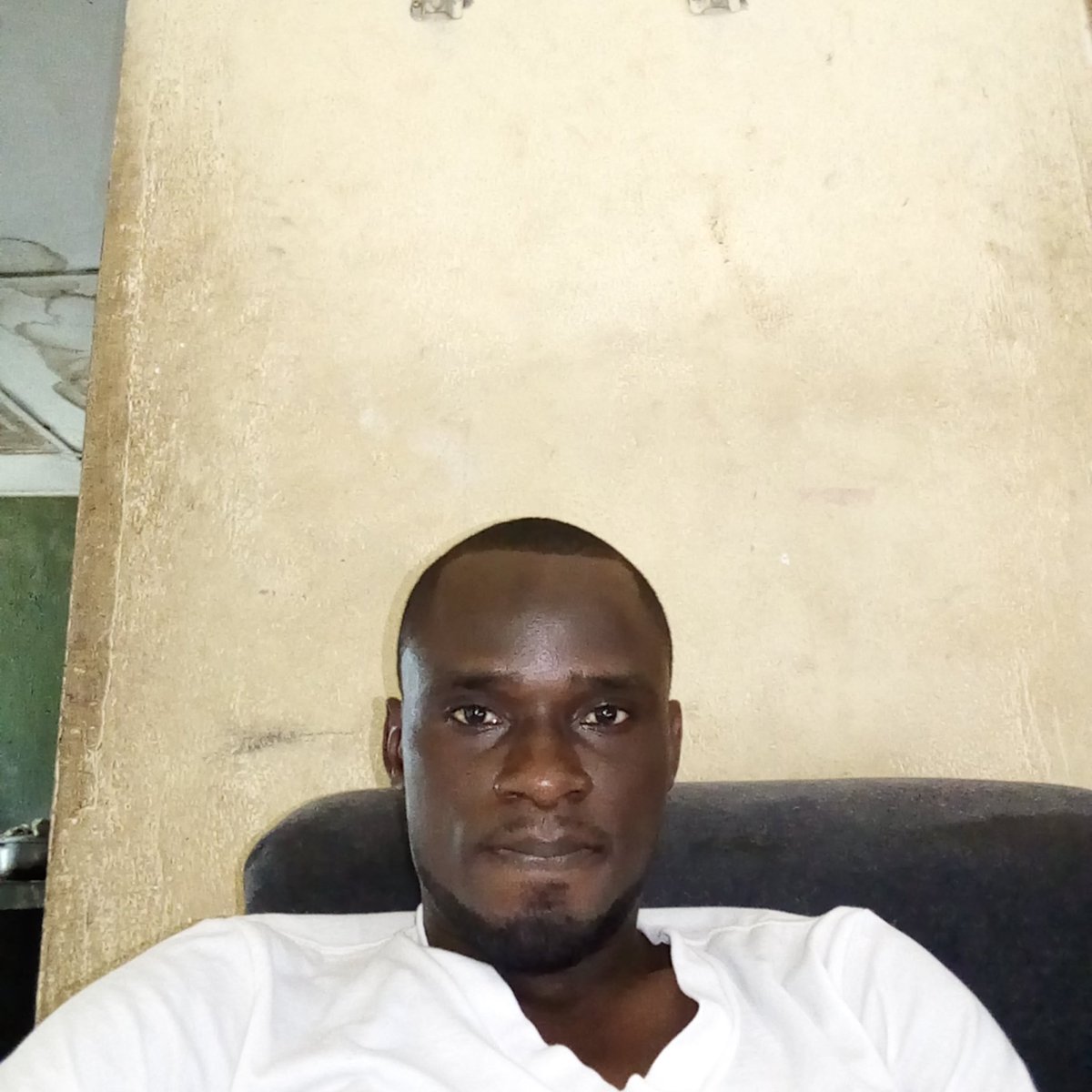 Friday vibe..... home all day.lord I am grateful 🙏🙏🙏🙏