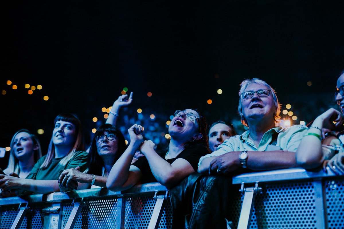 westlifemusic's tweet photo. What are your favourite Westlife tour moments? 🎵 https://t.co/oZ3OSn6zKc