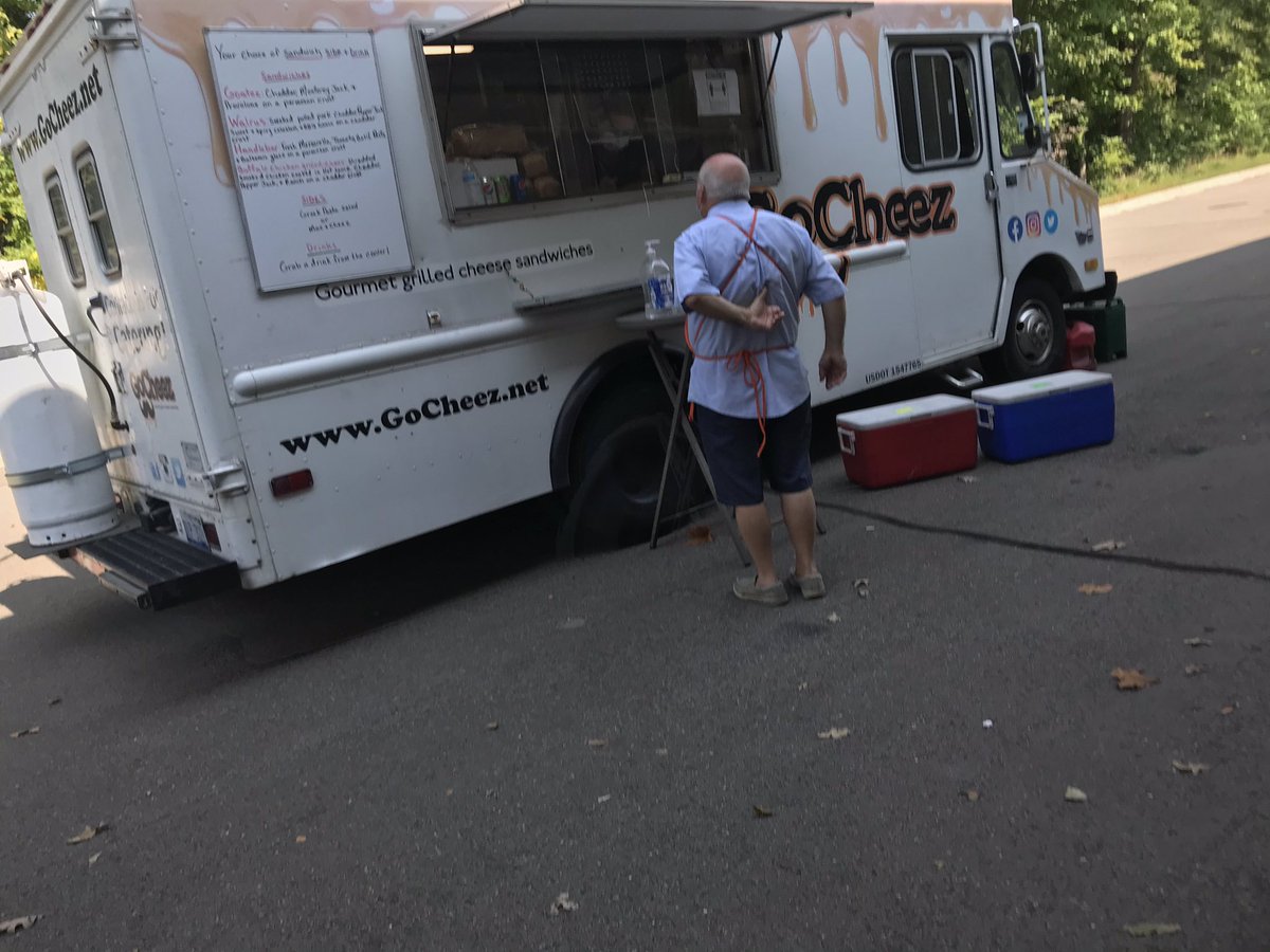 Food Truck Friday “gourmet grilled cheese “ the associates are absolutely loving it. <a href="/KSorgani/">KatieSorgani</a> <a href="/gxd975/">george dixon</a> @SallyGansior <a href="/tennvols34/">SHANNON GOODELL</a> @Thomas_Jabtecki <a href="/Jason31815422/">Jason Wilczynski</a> <a href="/thisisme_82/">𝒟𝑒𝒶𝓃𝒶</a> @LittleMidge81 <a href="/alicat129/">Allison Grawburg</a> <a href="/MichelleFluker1/">Michelle Fluker</a>