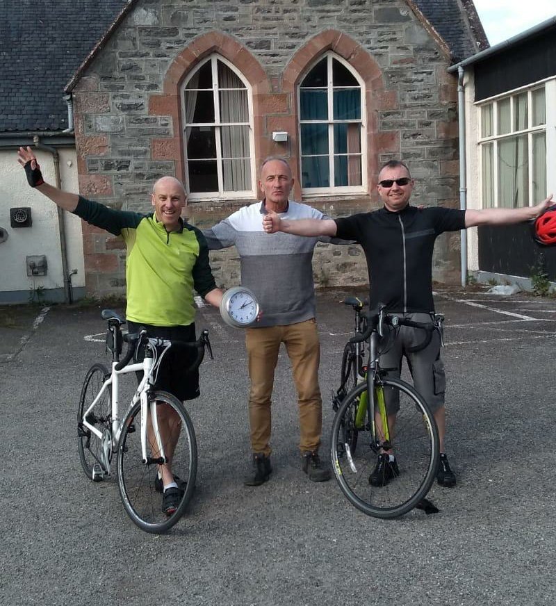 Ewan &amp; Paul have finished! 👏
56 miles done ✔ 
£2260 so far... please keep donating! 

<a href="/K6TY/">Ｋａｔｉｅ Ｗｉｌｓｏｎ</a> <a href="/DPaterson61/">Donald Paterson</a> <a href="/lynsey_third/">Lynsey Third</a> <a href="/AlanMcHardy/">Alan McHardy</a> @IslaMcLean6 <a href="/alnessacad/">Alness Academy</a> <a href="/NickyGrant10/">Nicky Grant</a> <a href="/HighlandCouncil/">The Highland Council</a>

crowdfunder.co.uk/mr-scotts-fare…