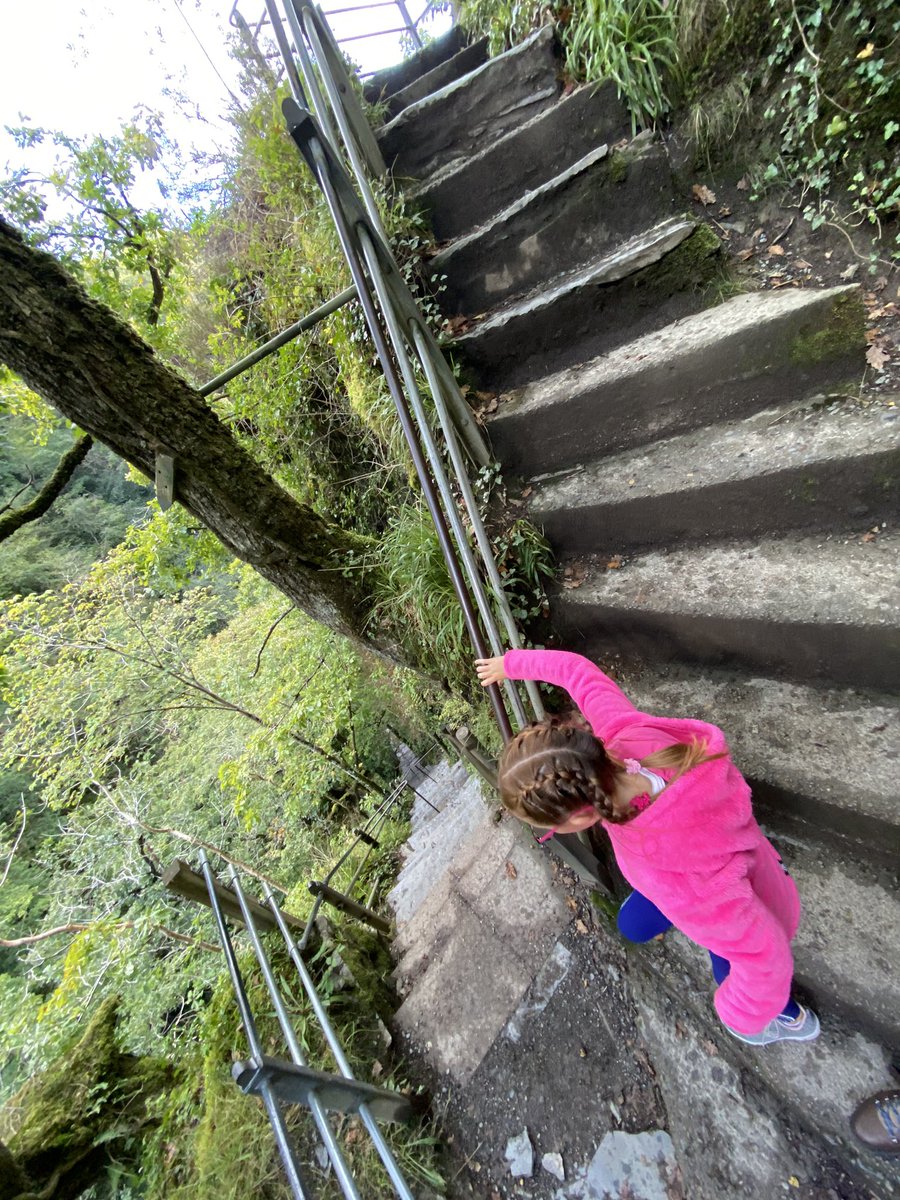 mtbcymru's tweet image. Out and about being a tourist with Izzie today, first up #DevilsBridge #midwales #cambrianmountains