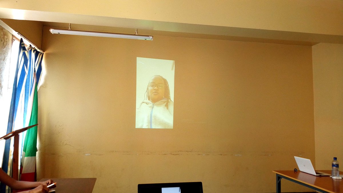 InciSioNBurund1's tweet photo. Last allocation from @InciSioNBurund1 Chairman, @raoulnday, thanking @NSENGIYUMVASTE6 and @kazobinka_g for the wonderful talk we've been sharing. @mcwangari provided also a brief message to the women attending the talk.
@HTistou @club_ult @UNGCVS @clairekarekezi @vanessa_irumva https://t.co/h7Cz67KFjL