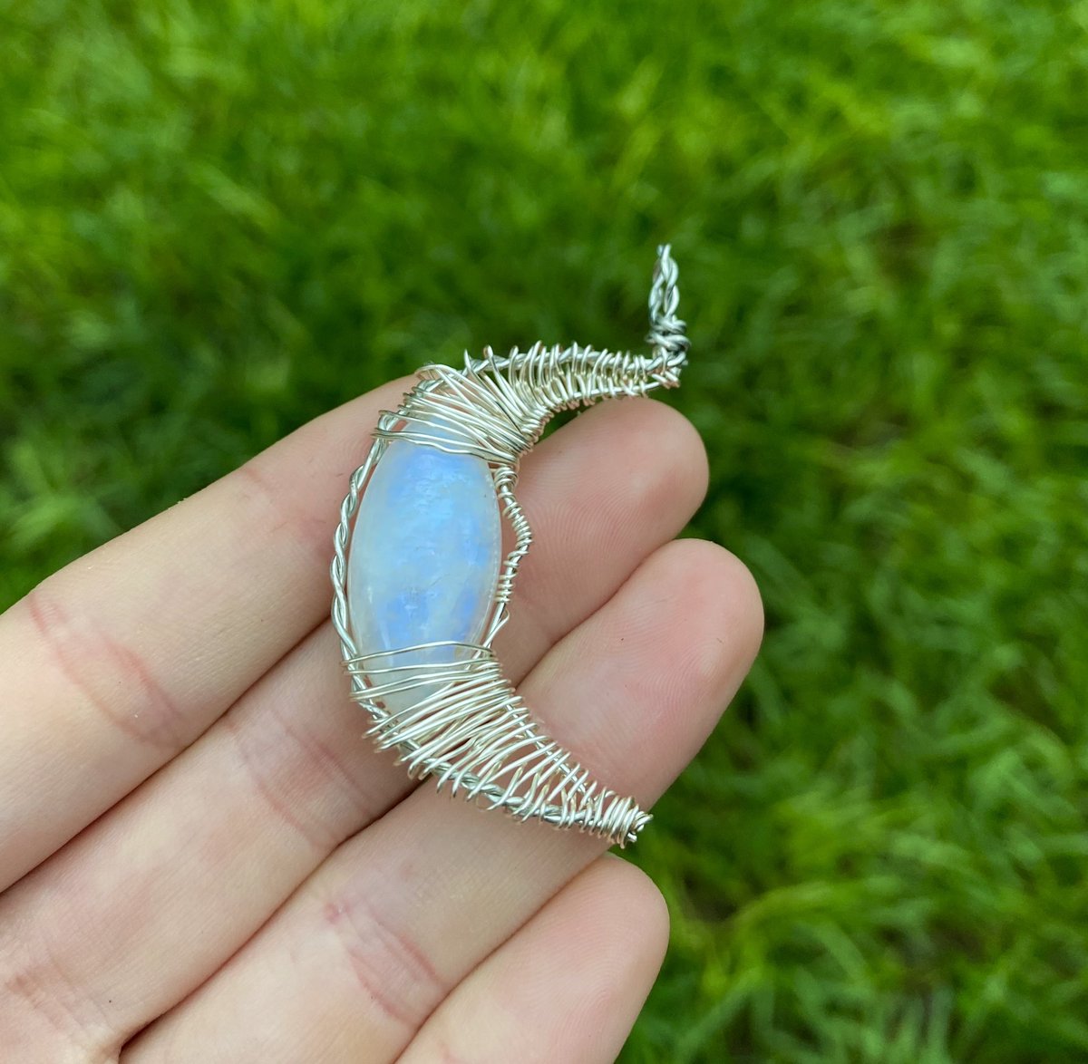 fae_spit's tweet photo. support a small business today!
use the code “LABRADORITE” and save 10% on your order✨
all items have free shipping👀
💓 https://t.co/N6fvyflBaH 💓 https://t.co/KVKOgIITtU