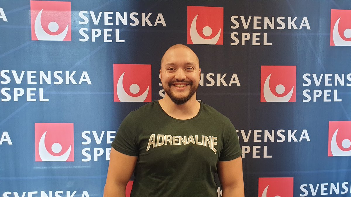 Grattis Boris 'The Emperor' Cueto Ortiz till landslagsplatsen som i finalen besegrade Sebastian 'DragonFist' Arias med 3-2 i en riktig  rysarfinal.
Sändningen fortsätter nu med Dota2 final BO5
twitch.tv/kingofnordic
#sesf2020 #svenskaspel #sesf #yldr #esenstudio