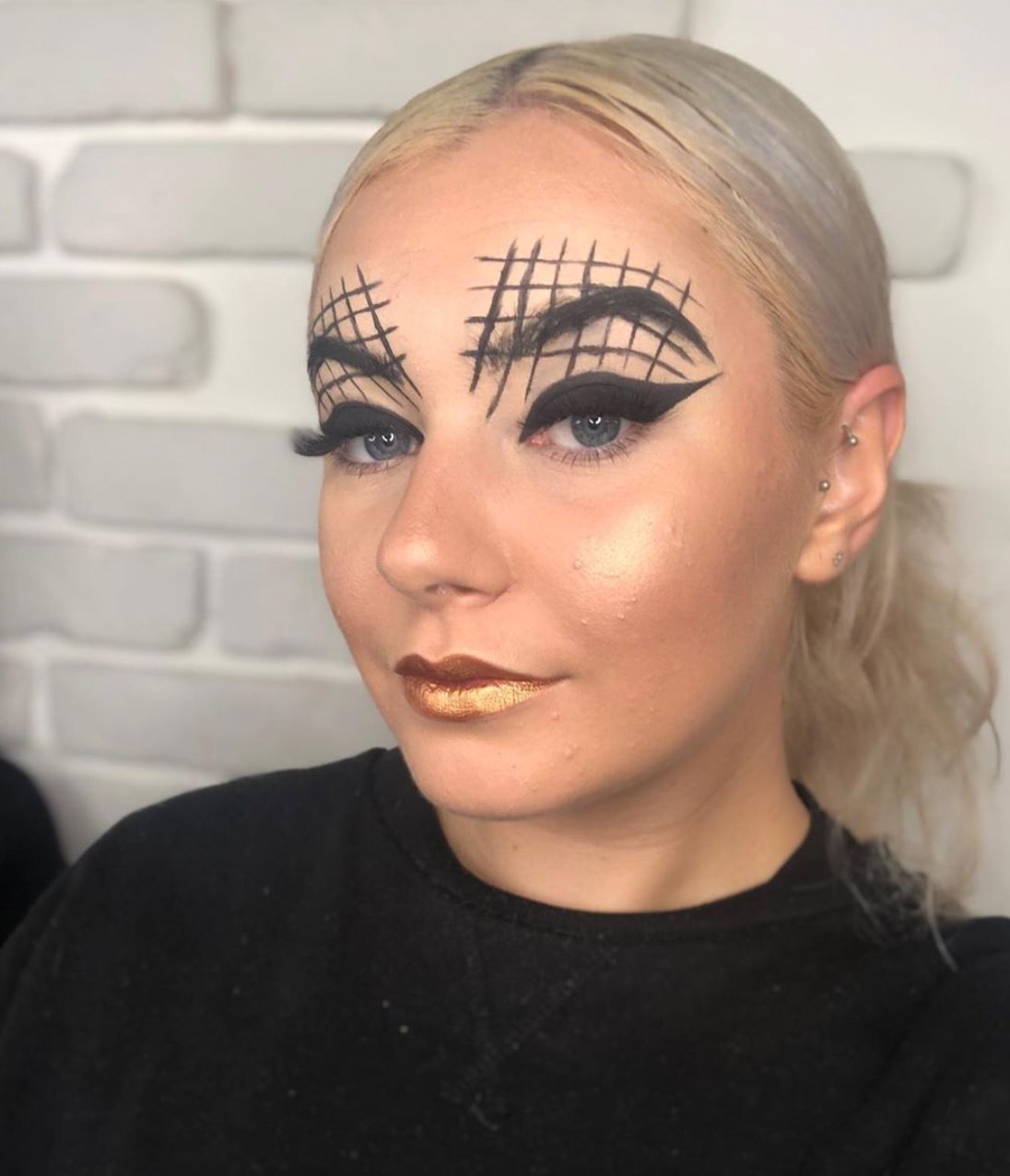 GlamCandy Makeup on Twitter: "We LOVE this McQueen inspired look created by HNC student Aimee. Want to turn a passion into career? Study with us this October! 👉https://t.co/2v8AxJSFNl