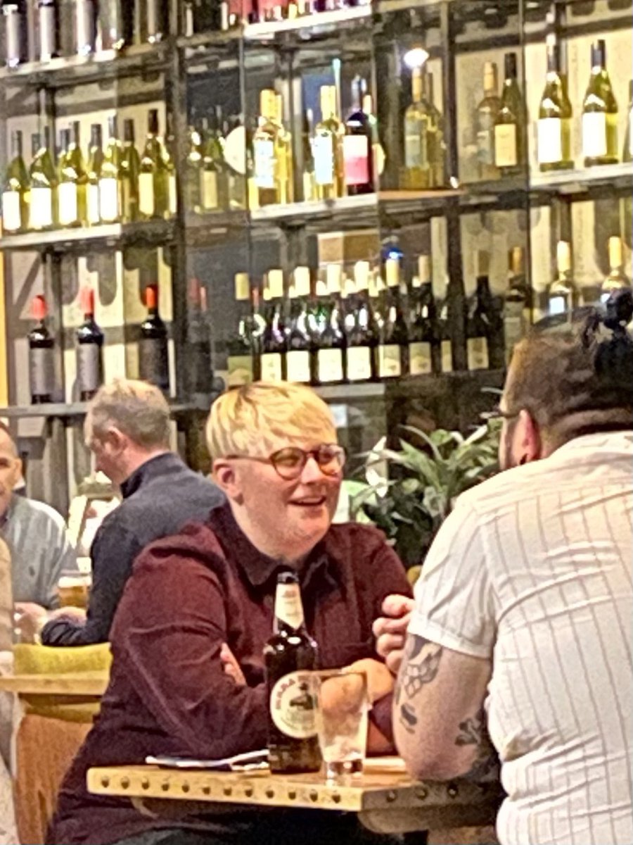 SPOTTED <a href="/JamieBraddley/">Jamie Bradley</a> ON THE BEERS NIGHT BEFORE A GAME...